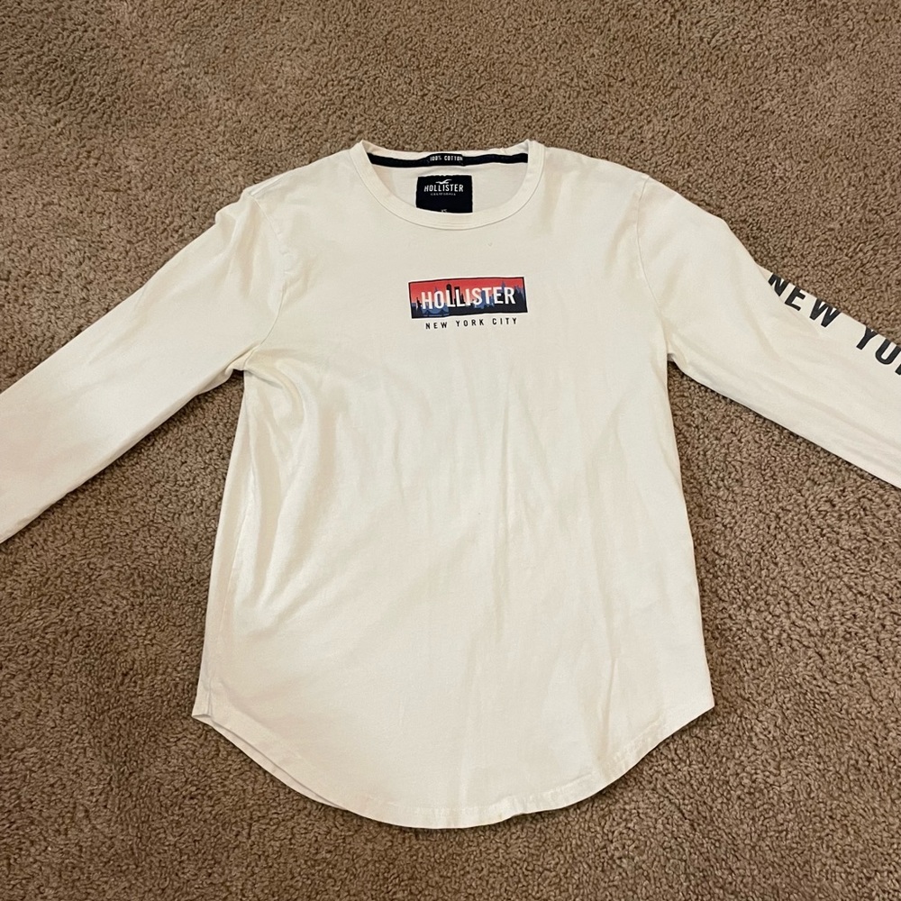 NYC Hollister long sleeve
